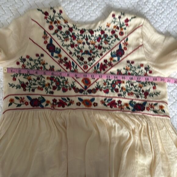 Umgee Boho Bliss Embroidered Bell Sleeve Keyhole Back Beige Dress Size L - Picture 9 of 13